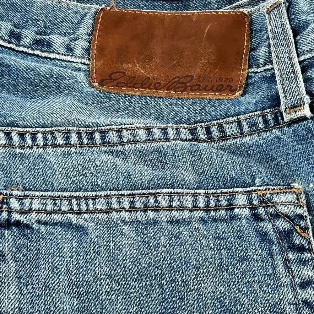 Eddie Bauer Men Jeans Size 33x32 Straight Blue Distressed Hems Classic Denim